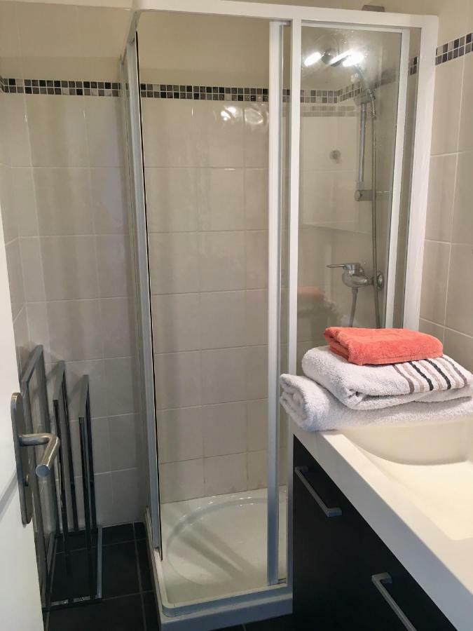 Vue Imprenable Sur Le Du Bourget Apartment
